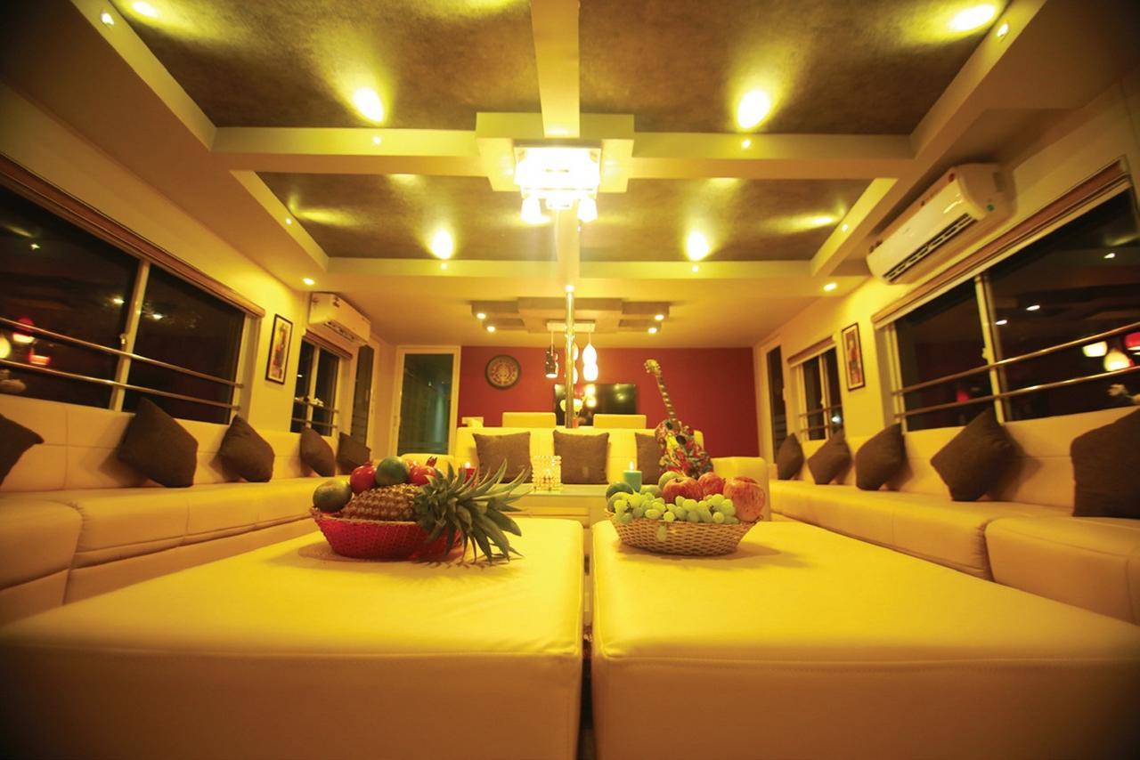 Отель Indiavacationz Houseboats Alappuzha Экстерьер фото