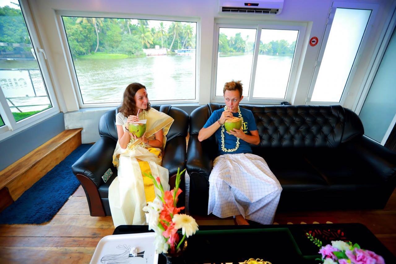 Отель Indiavacationz Houseboats Alappuzha Экстерьер фото